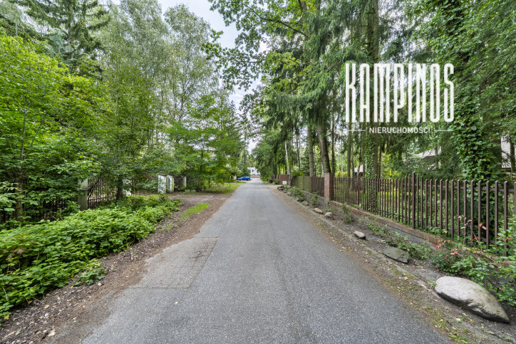 Działka Sprzedaż Łomianki 2